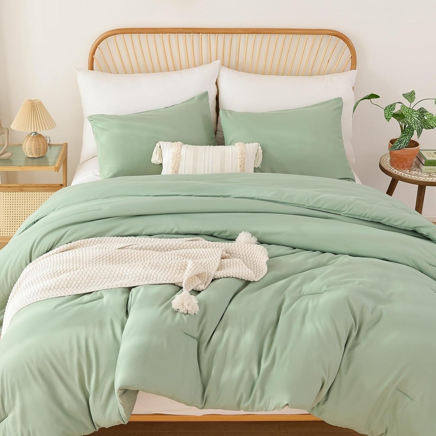 ROSGONIA Sage Green Twin Comforter Set for College Dorms