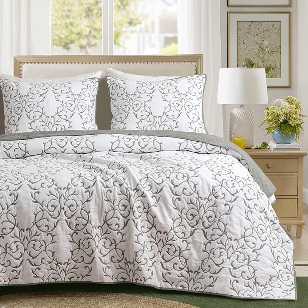 Reversible Floral Quilt Set - Luxury Grey Embroidery Bed Coverlet