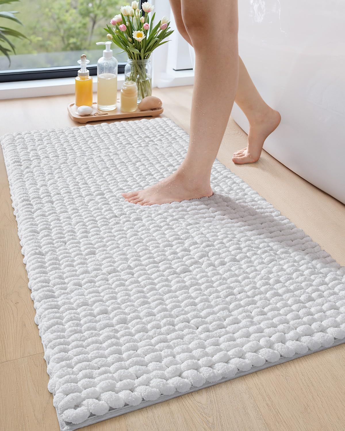 LUMI Luxury Bathroom Rug - Ultra Soft Non-Slip Chenille Mat