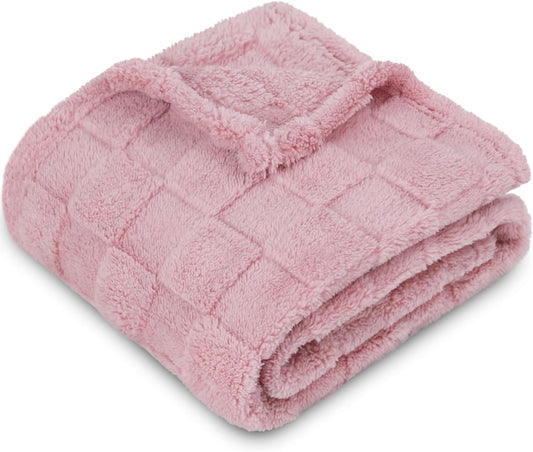 HOMRITAR Reversible 3D Grid Fleece Baby Blanket