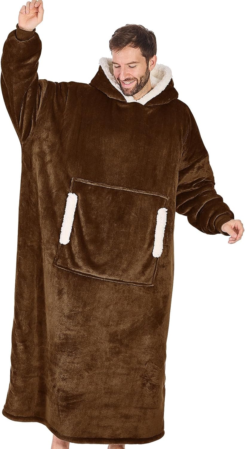 Oversized Wearable Blanket Hoodie for Cozy Winter Comfort