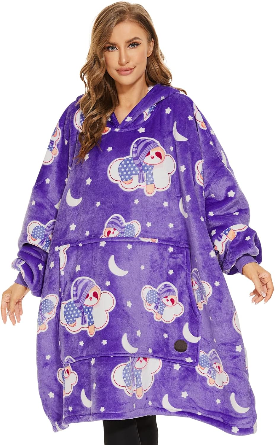THREE POODLE Wearable Blanket Hoodie for Ultimate Comfort