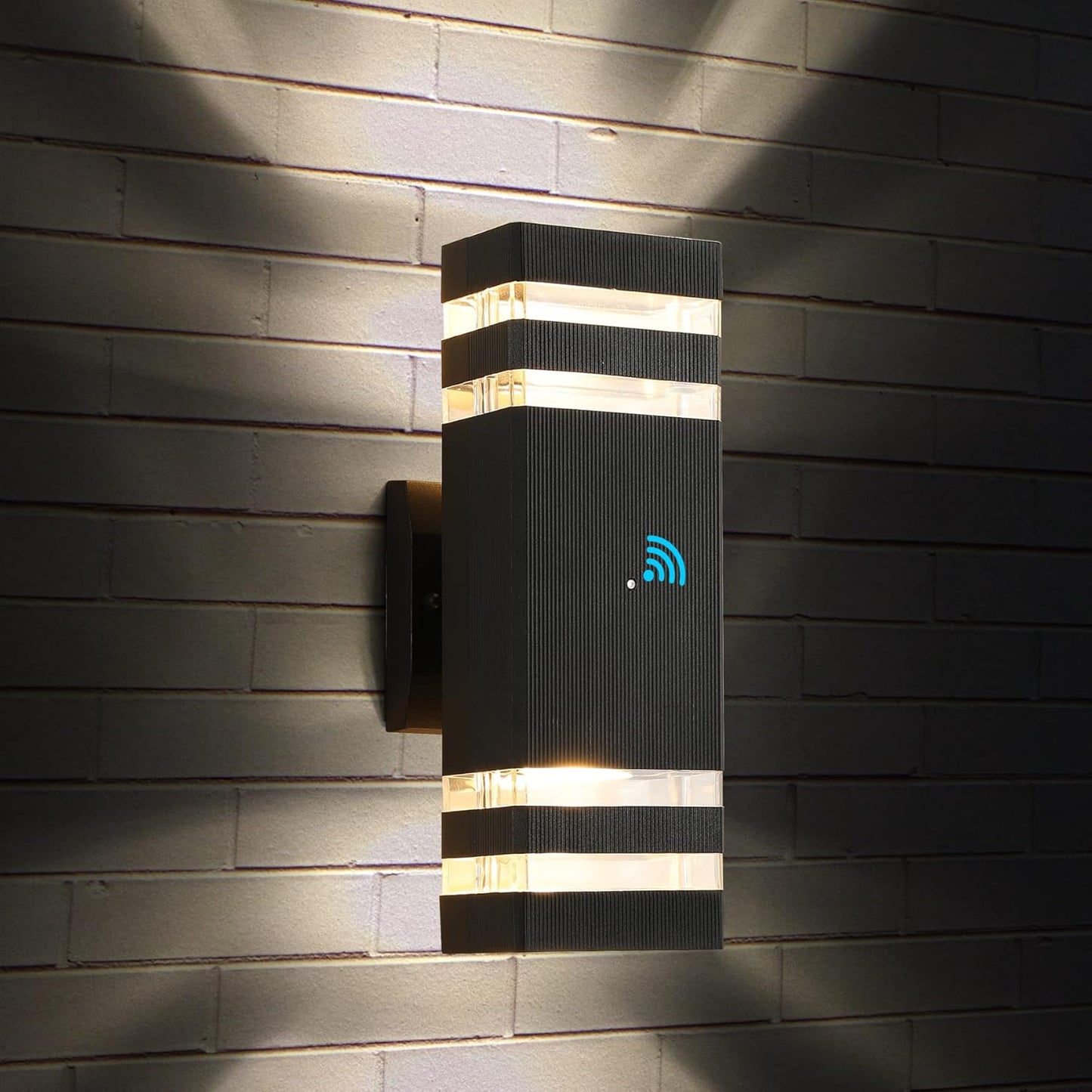 Dusk to Dawn Outdoor LED Wall Mount Light Fixture for Modern Homes