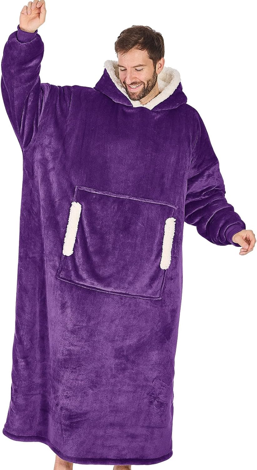 Oversized Wearable Blanket Hoodie for Cozy Winter Comfort