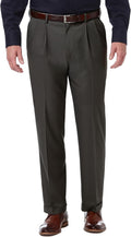 Haggar Men's Premium Comfort Classic Fit Pleat Front Pant (Style F5X7)