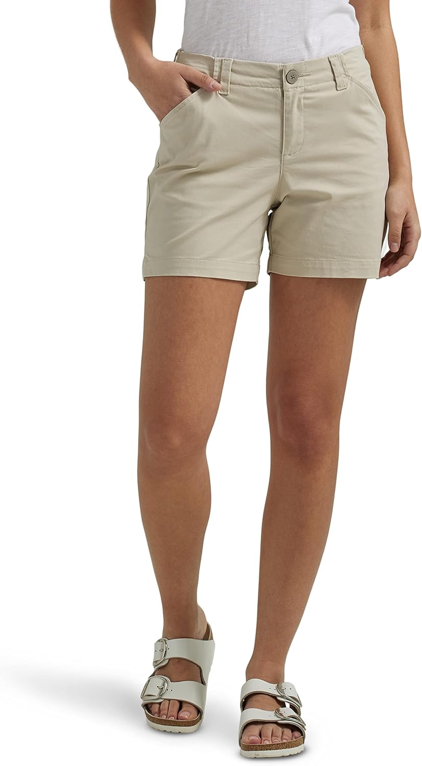 Lee Women's Legendary Chino Short for Comfort and Style