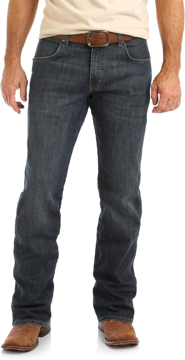Wrangler Men's Retro Relaxed Fit Bootcut Jeans for Modern Style