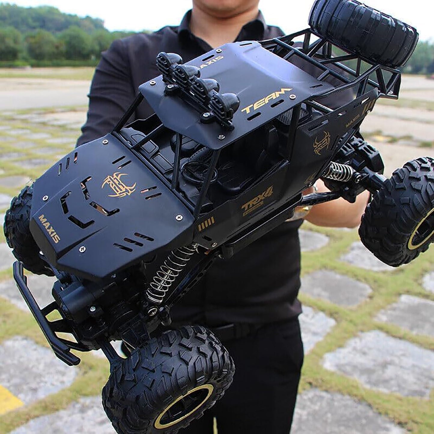 Jiakora RC Truck: 1:12 Off Road 4x4 Monster - LED Headlights, All Terrain Fun!