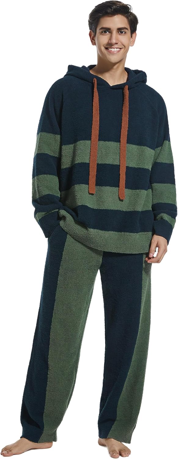 SlumberMee Mens Fleece Plush Pajama Set for Cozy Winter Nights
