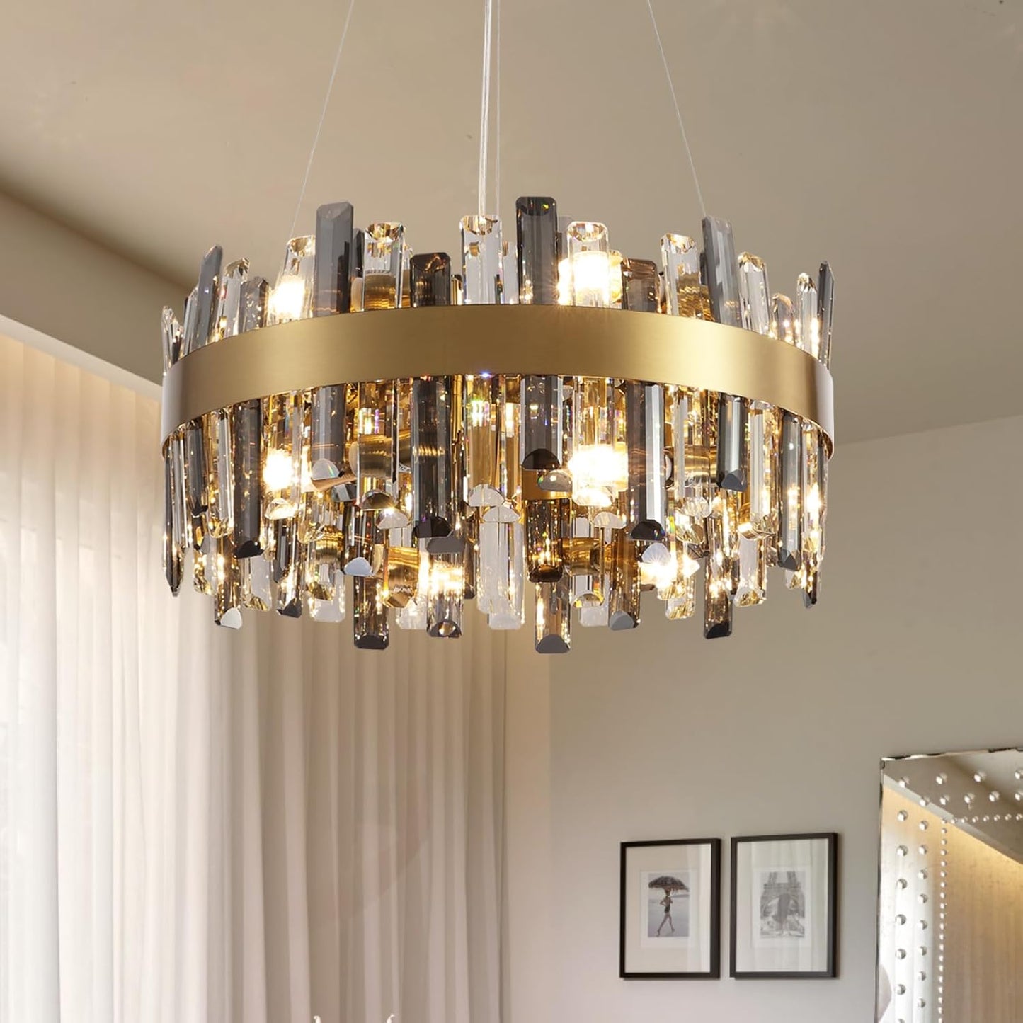 Stunning 12-Light Modern Crystal Chandelier for Luxurious Spaces
