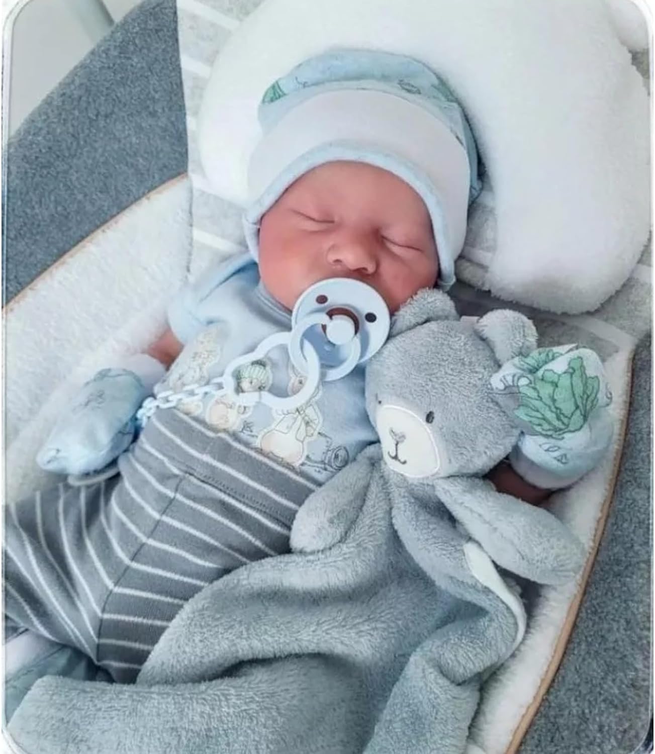 Realistic Reborn Dolls Levi - Lifelike 18 Inch Baby Boy Gift
