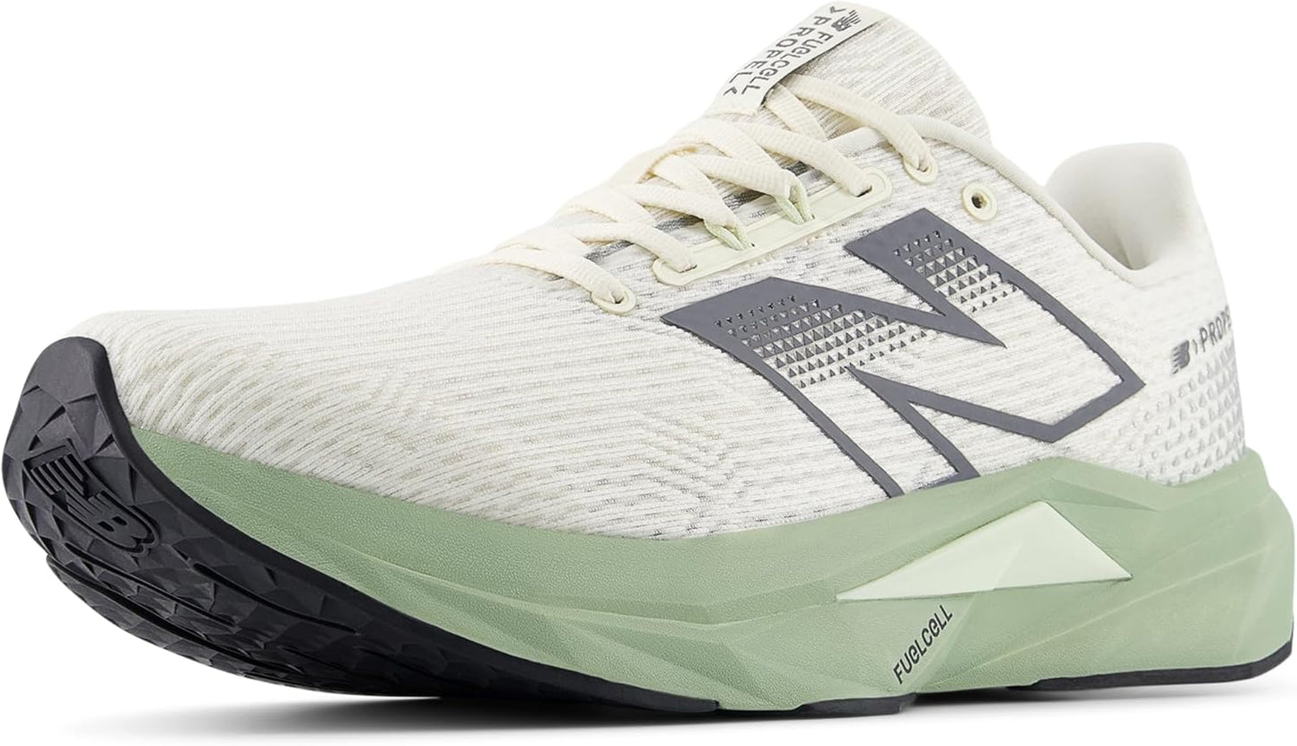 New Balance Men's FuelCell Propel V5 Running Shoe Review