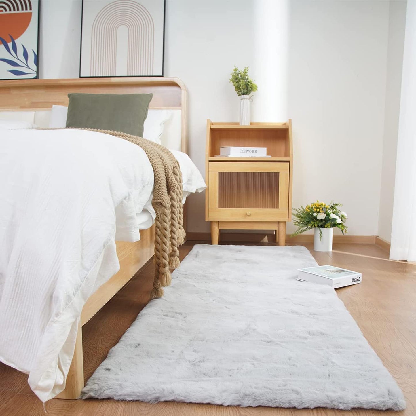 Ghouse Ultra Soft Faux Rabbit Fur Rug for Cozy Living Spaces