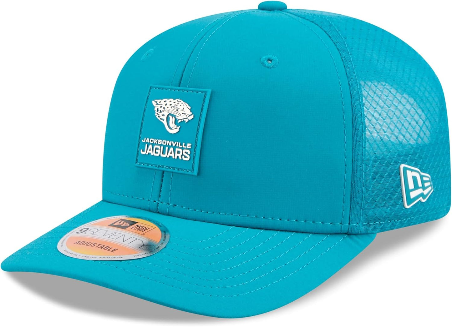 New Era Men's NFL 2025 Sideline Trucker Adjustable Hat Review