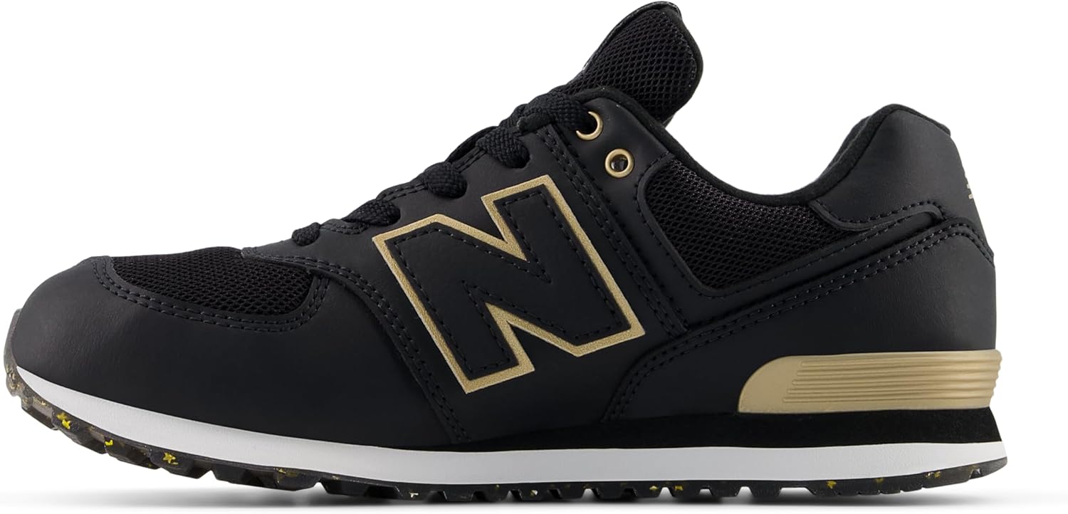 New Balance Boy's 574 V1 Lace-up Sneaker for Comfort and Style