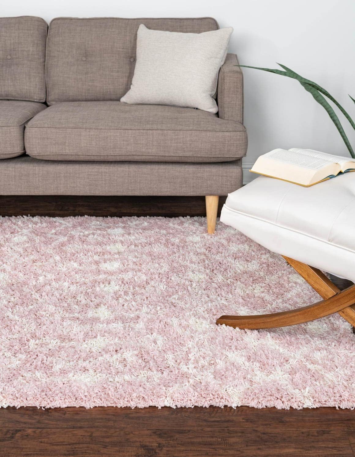 Moroccan Trellis Shag Collection Rug 2ft x 3ft Light Pink Style