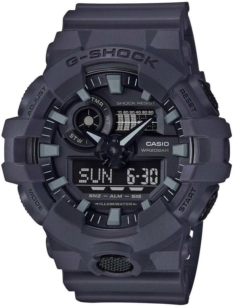 Casio Men's 700UC G-Shock Quartz Watch: 200M Water Resistant