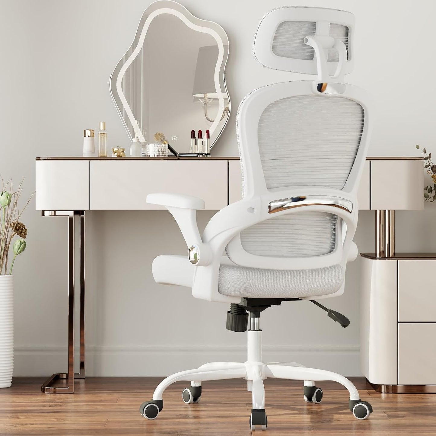 Ergonomic Office Chair with Back Support for Comfort and Style