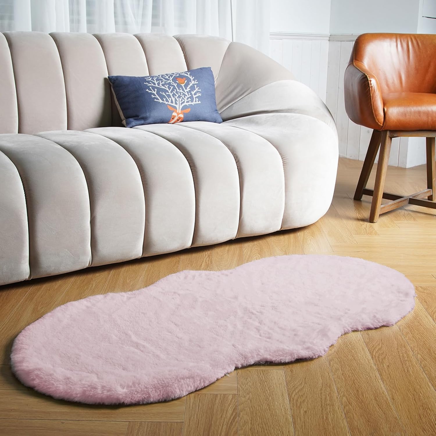 Latepis 2x4 Light Pink Faux Rabbit Rug for Bedroom Girls