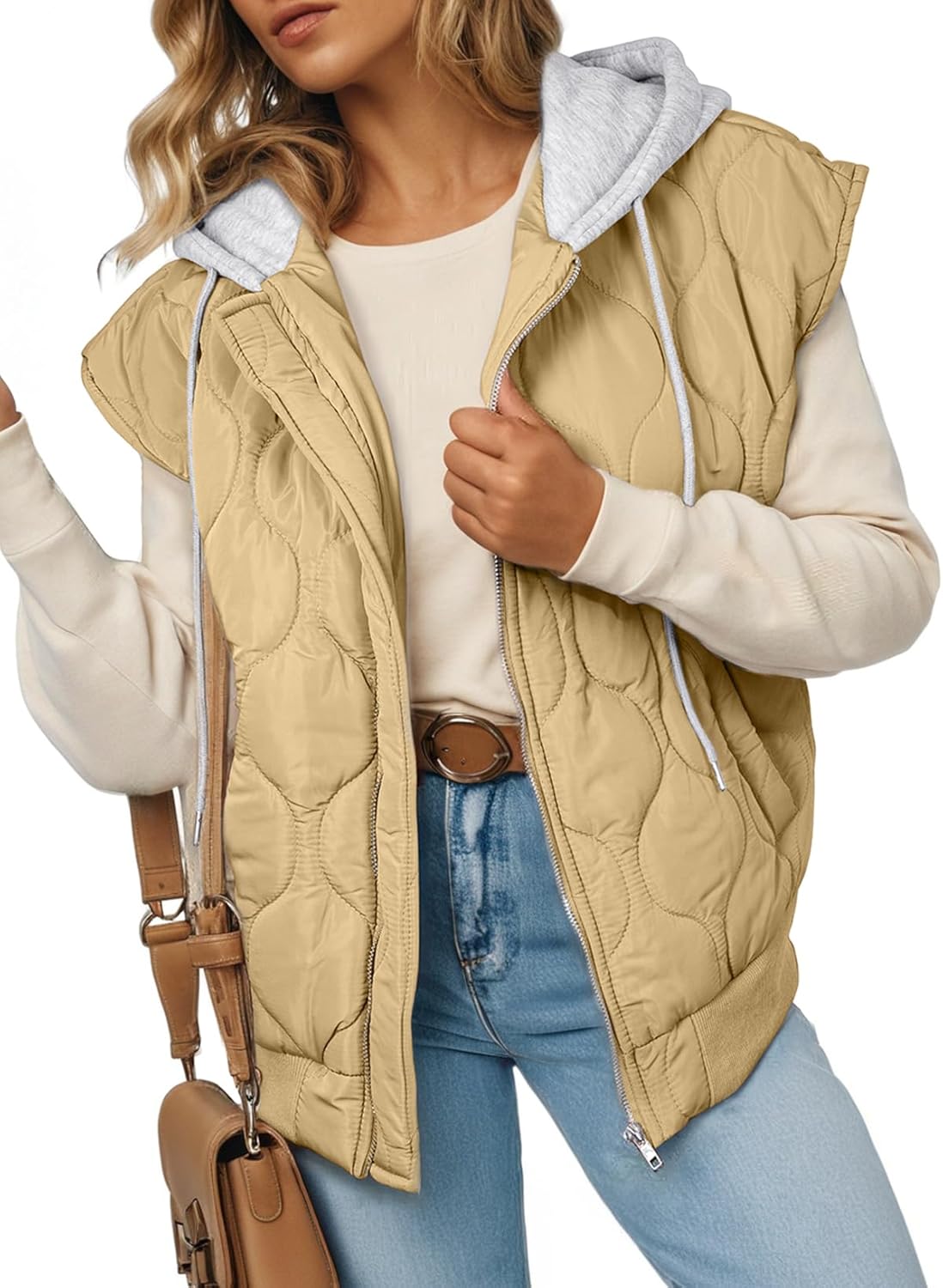 Lightweight Quilted Puffer Vest for Women with Hood and Pockets