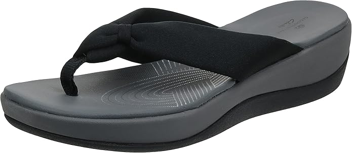 Clarks Women's Arla Glison Flip Flop: Comfort Meets Style