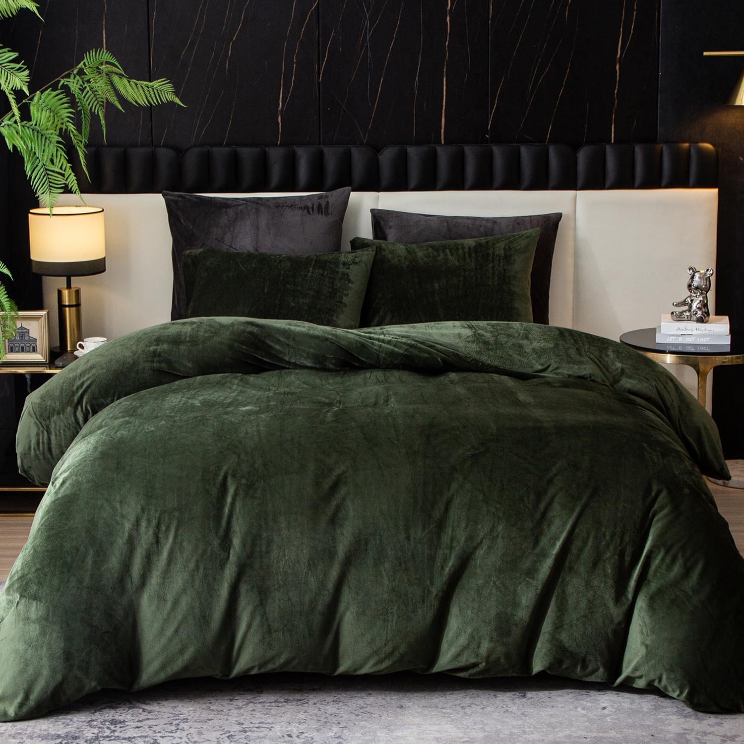 Ivellow Velvet Duvet Cover Queen Set in Dark Green for Luxury Bedding