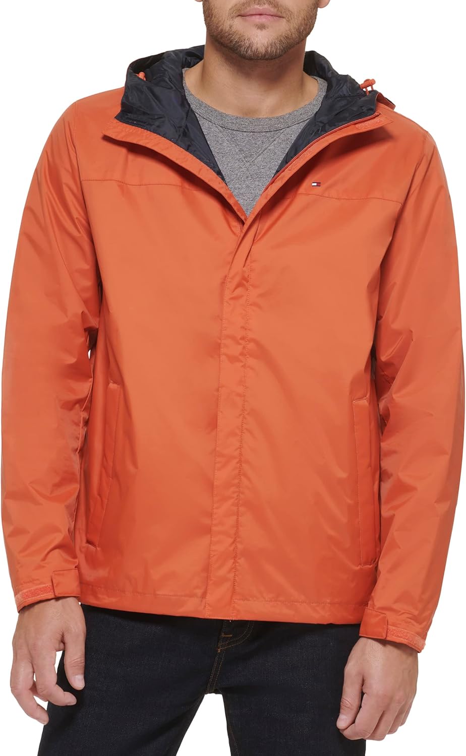 Tommy Hilfiger Men's Lightweight Waterproof Hooded Jacket Review