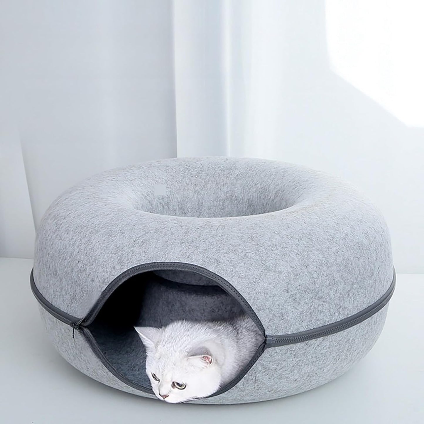 iCAGY Large Cat Tunnel Bed - Cozy Haven for Indoor Cats