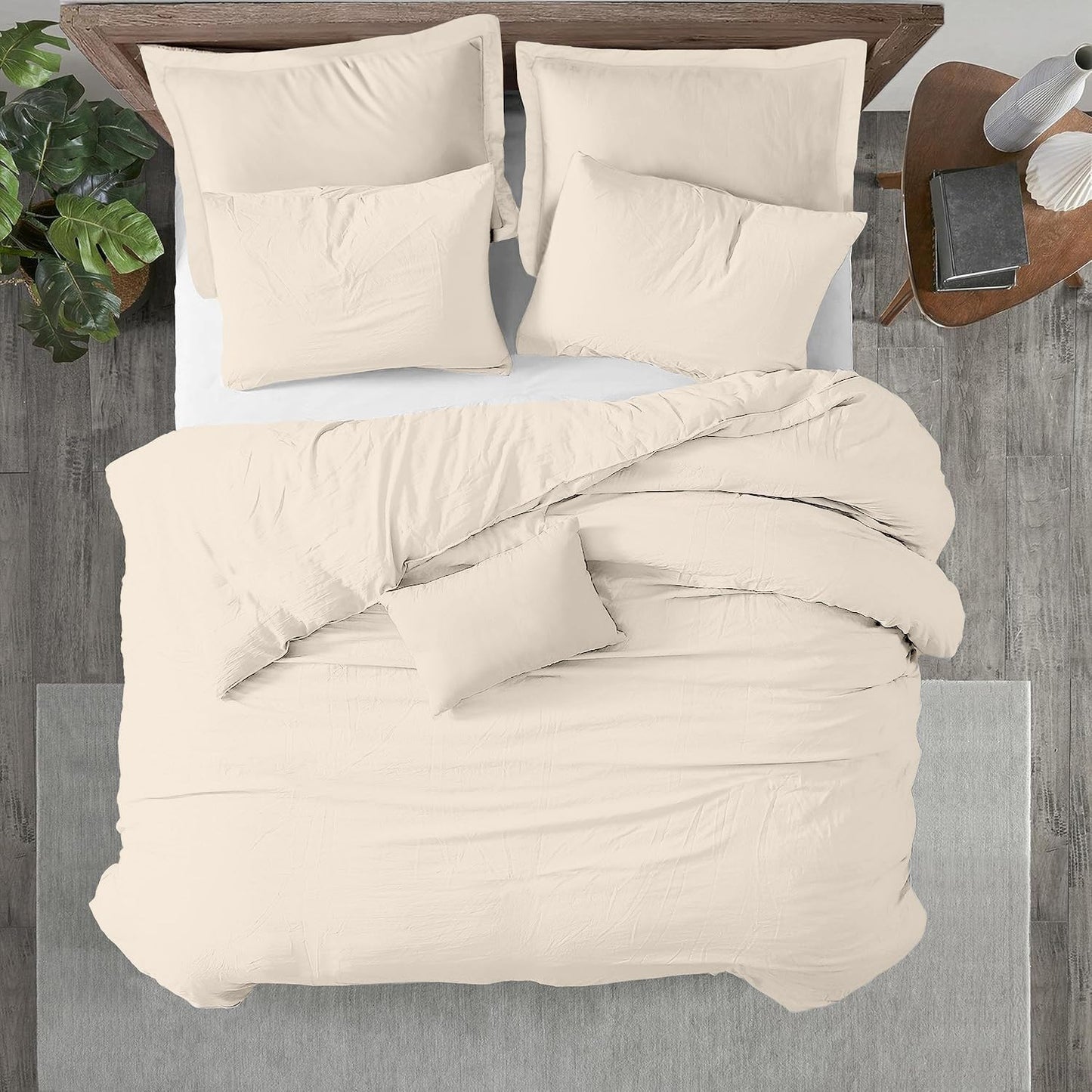 Luxurious 3 Pc Queen Size Duvet Cover Set in Butter Color