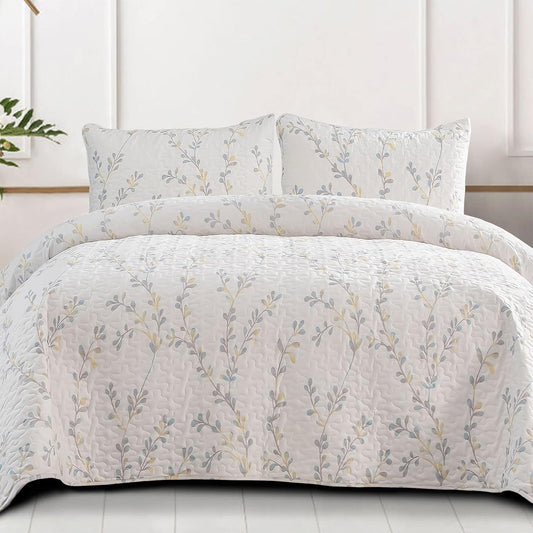 Exclusivo Mezcla Reversible Boho Quilt Set Queen Size for All Seasons