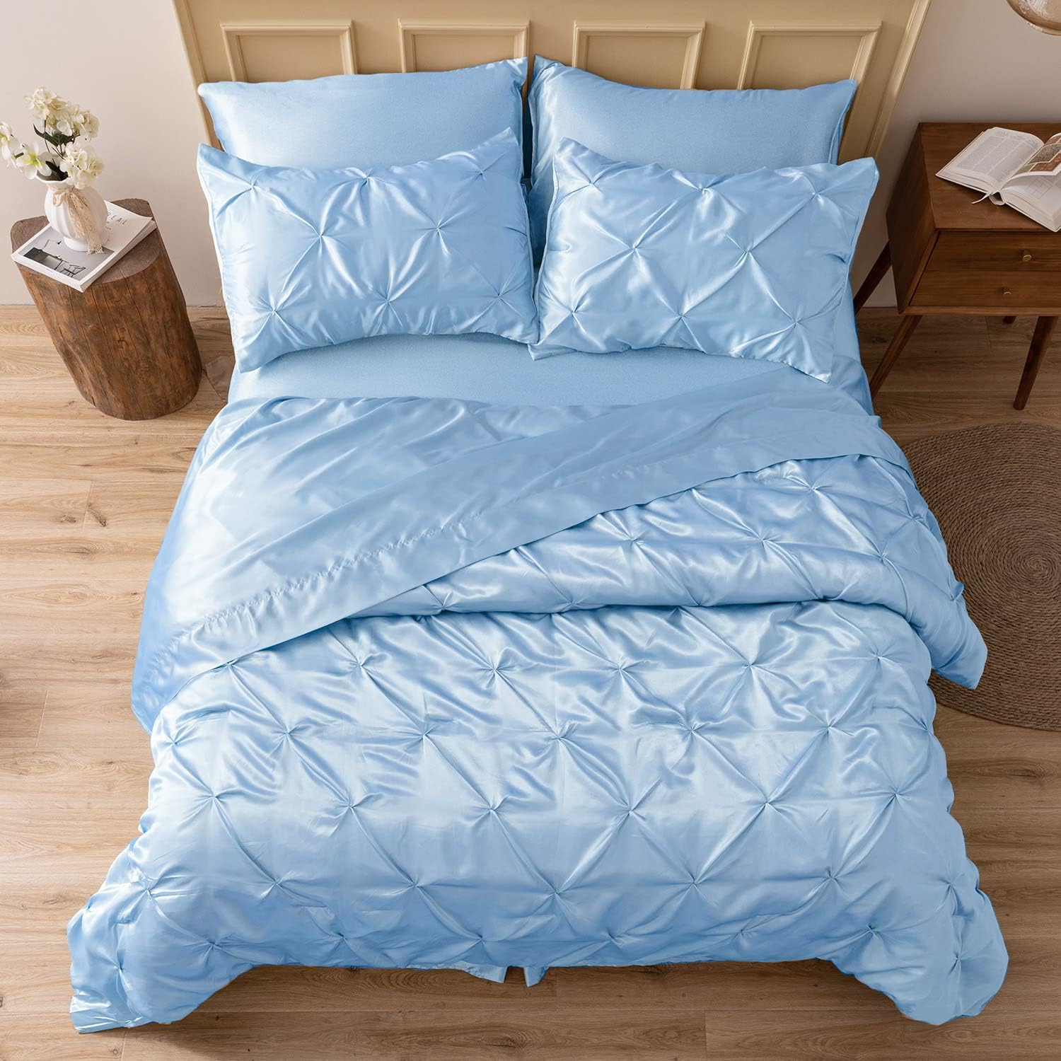Luxurious Pinch Pleat Satin Comforter Queen 7 Piece Set
