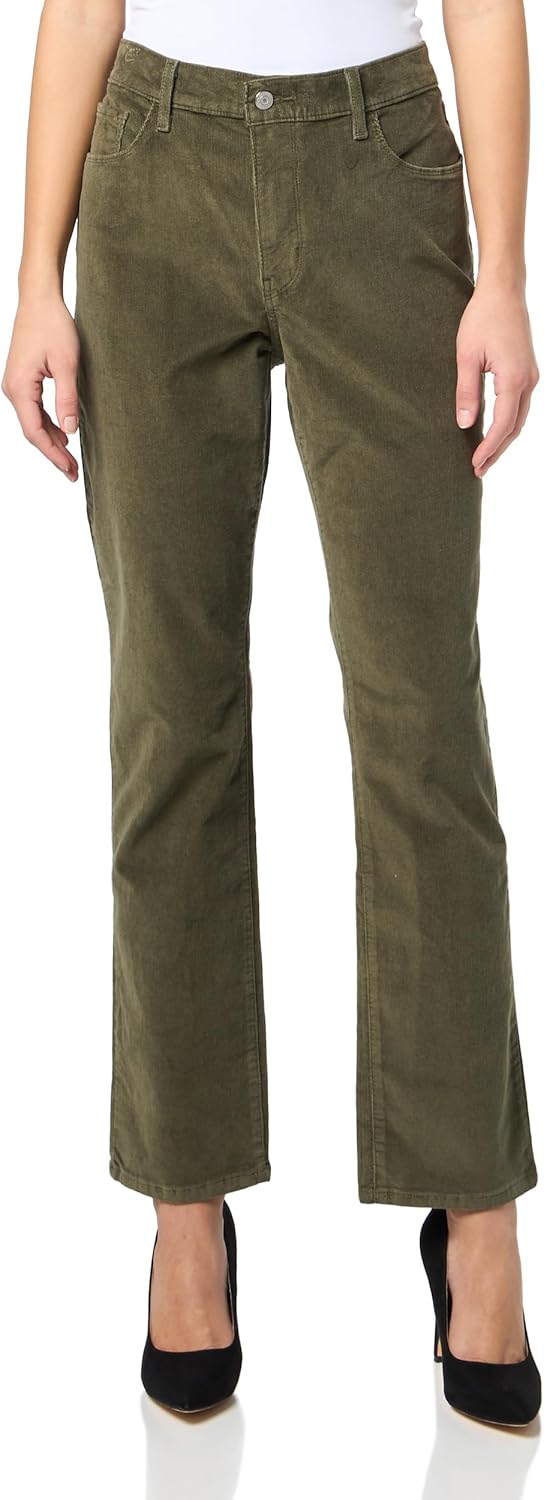 Levi's Women's Classic Straight Jeans for Vintage Style Lovers