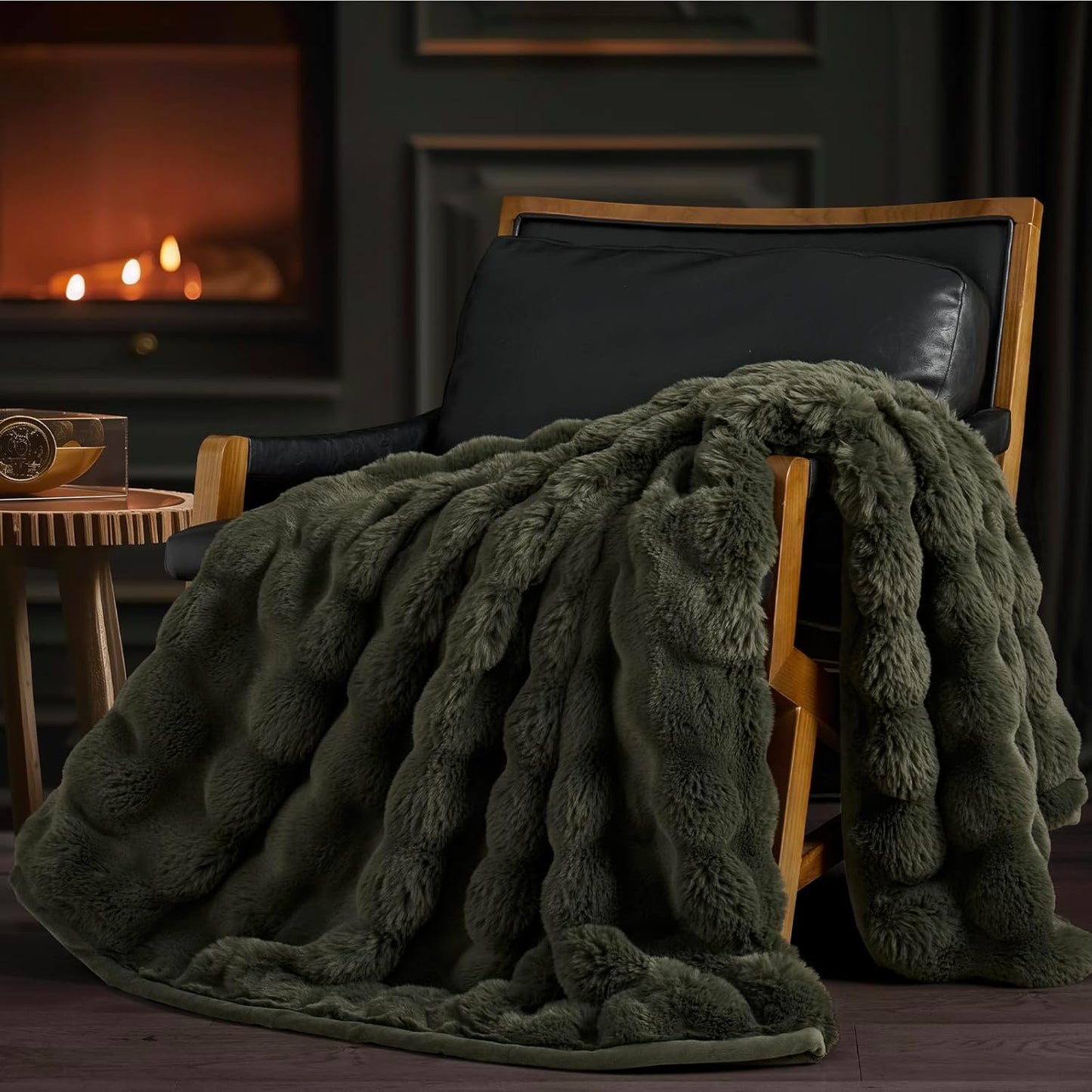EverGrace Ultra Soft Luxury Faux Rabbit Fur Throw Blanket 50x60