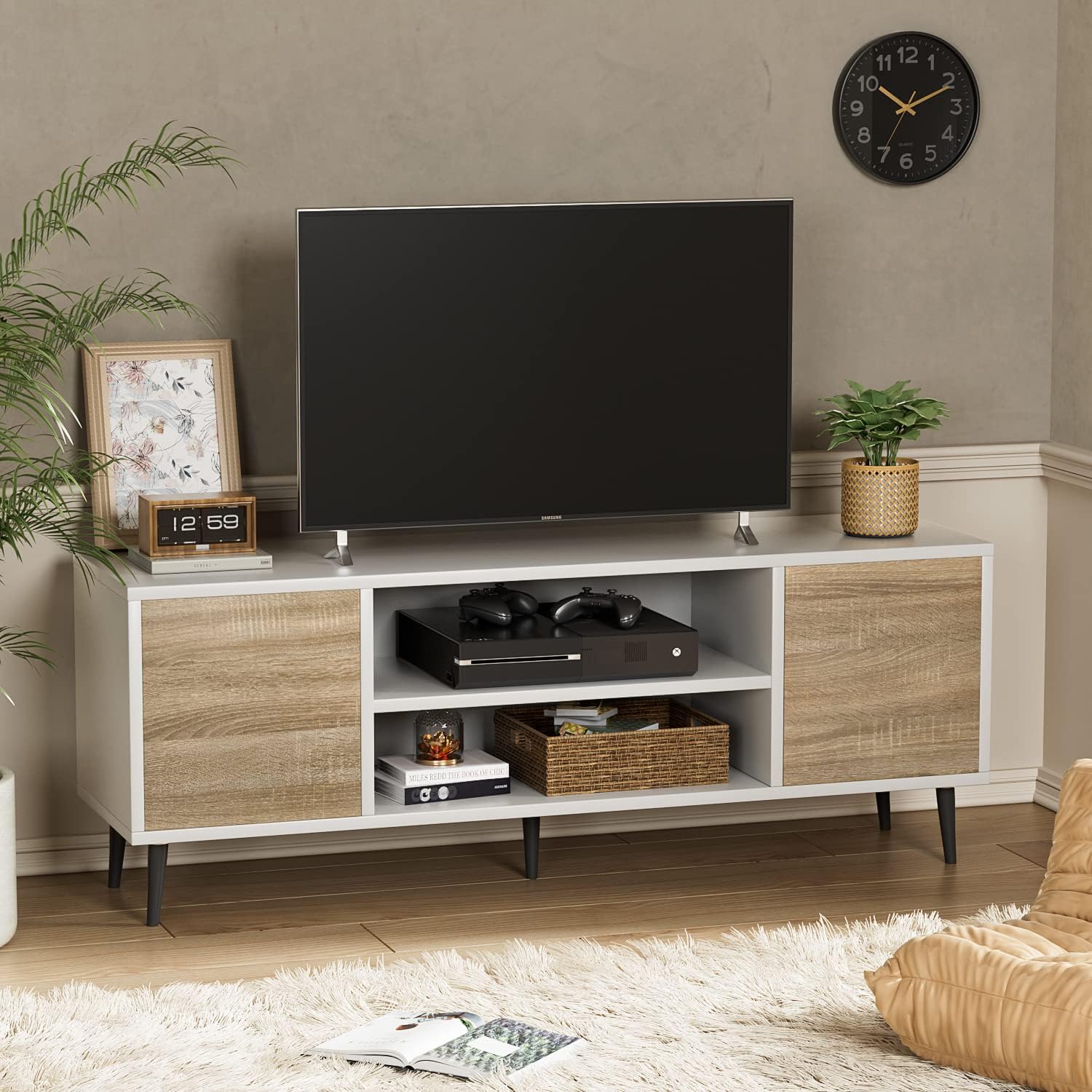 Retro Style TV Stand with Ample Storage
