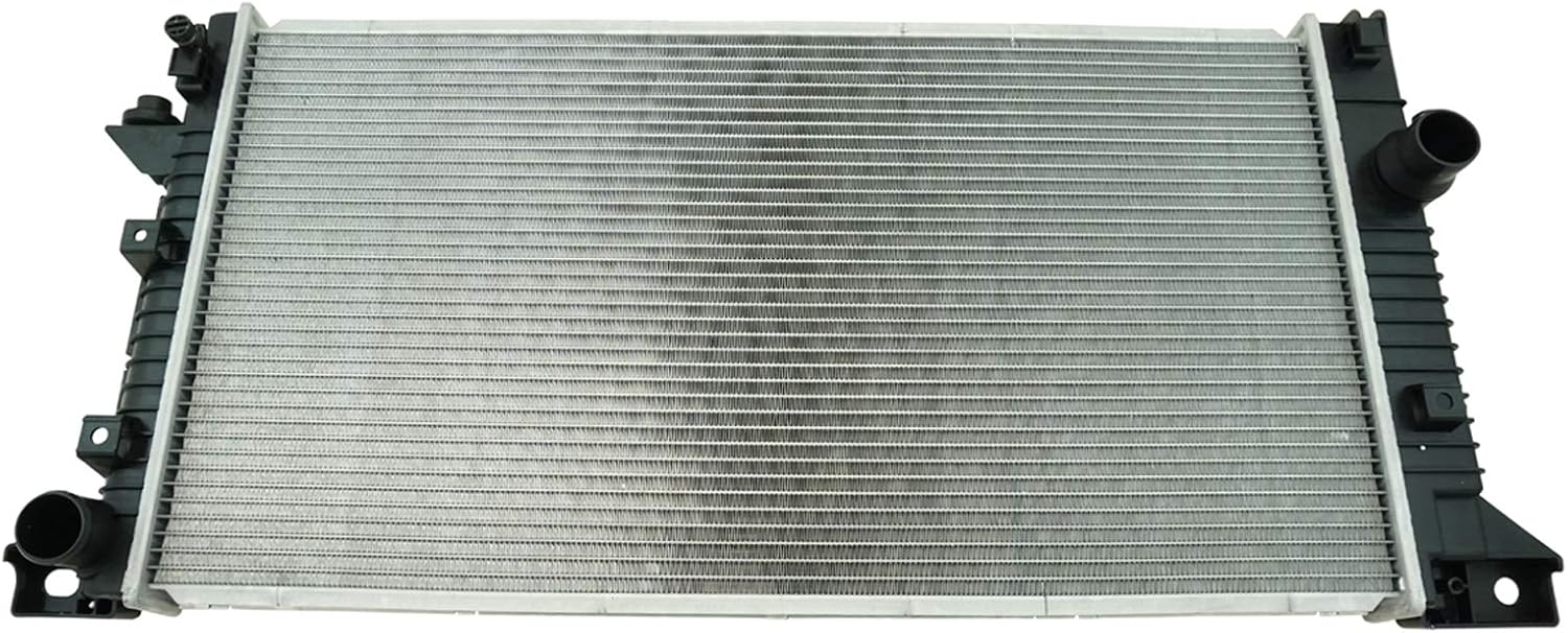 TRQ Radiator Assembly Aluminum Core for 07-08 Ford Expedition