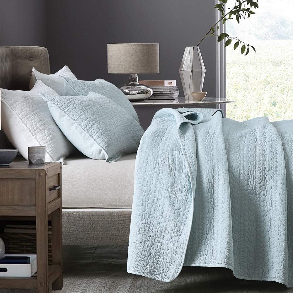 Oversized King Quilt Set in Aqua Blue - Classic Geometric Design