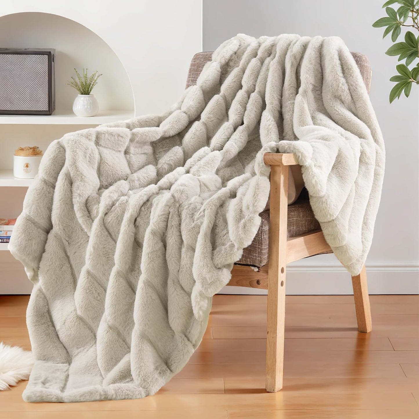 NEXHOME PRO Faux Fur Throw Blanket for Cozy Winter Comfort