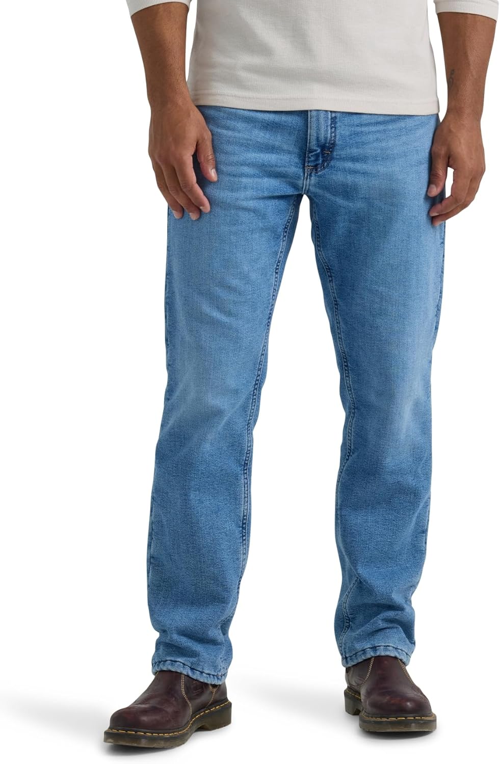 Lee Mens Legendary Relaxed Straight Jean for Comfort and Style