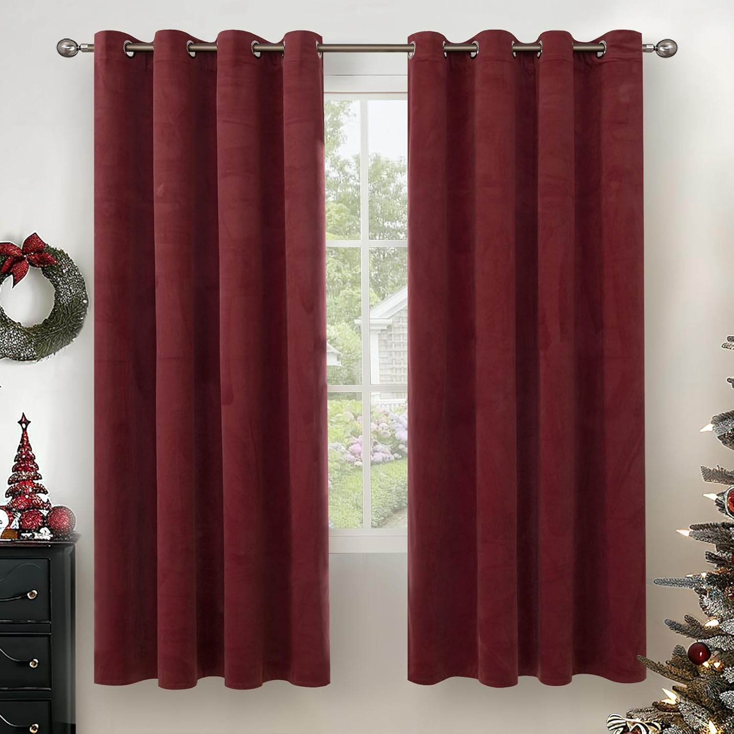 Elegant Burgundy Velvet Curtains for Cozy Living Room Decor