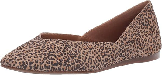 Lucky Brand Women's Alba Ballet Flat: Chic and Versatile Style