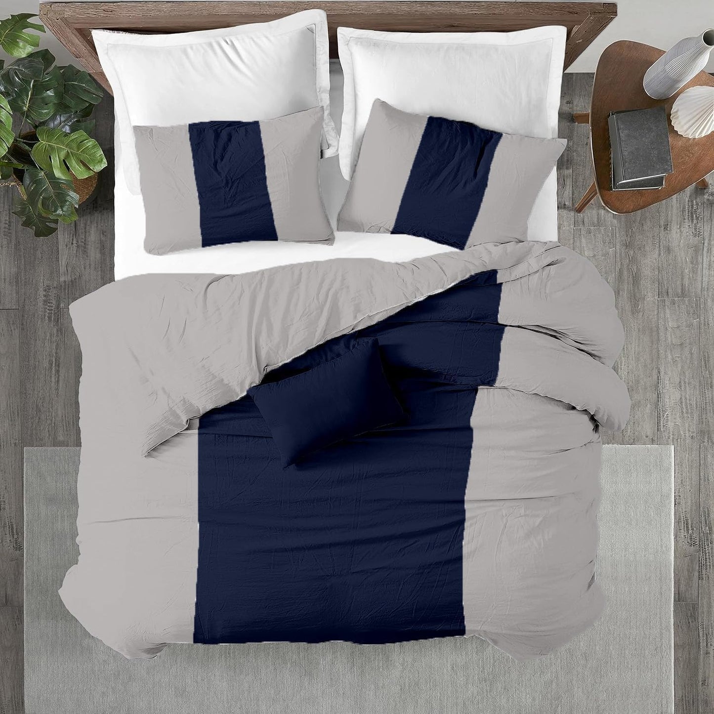 Luxurious 3 Pc Twin Size Duvet Cover Set in Dashing Blue