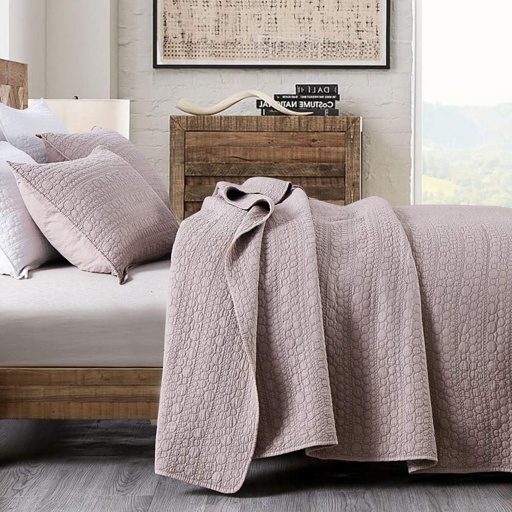 HORIMOTE HOME King Size Quilt Set with Chic Rustic Look