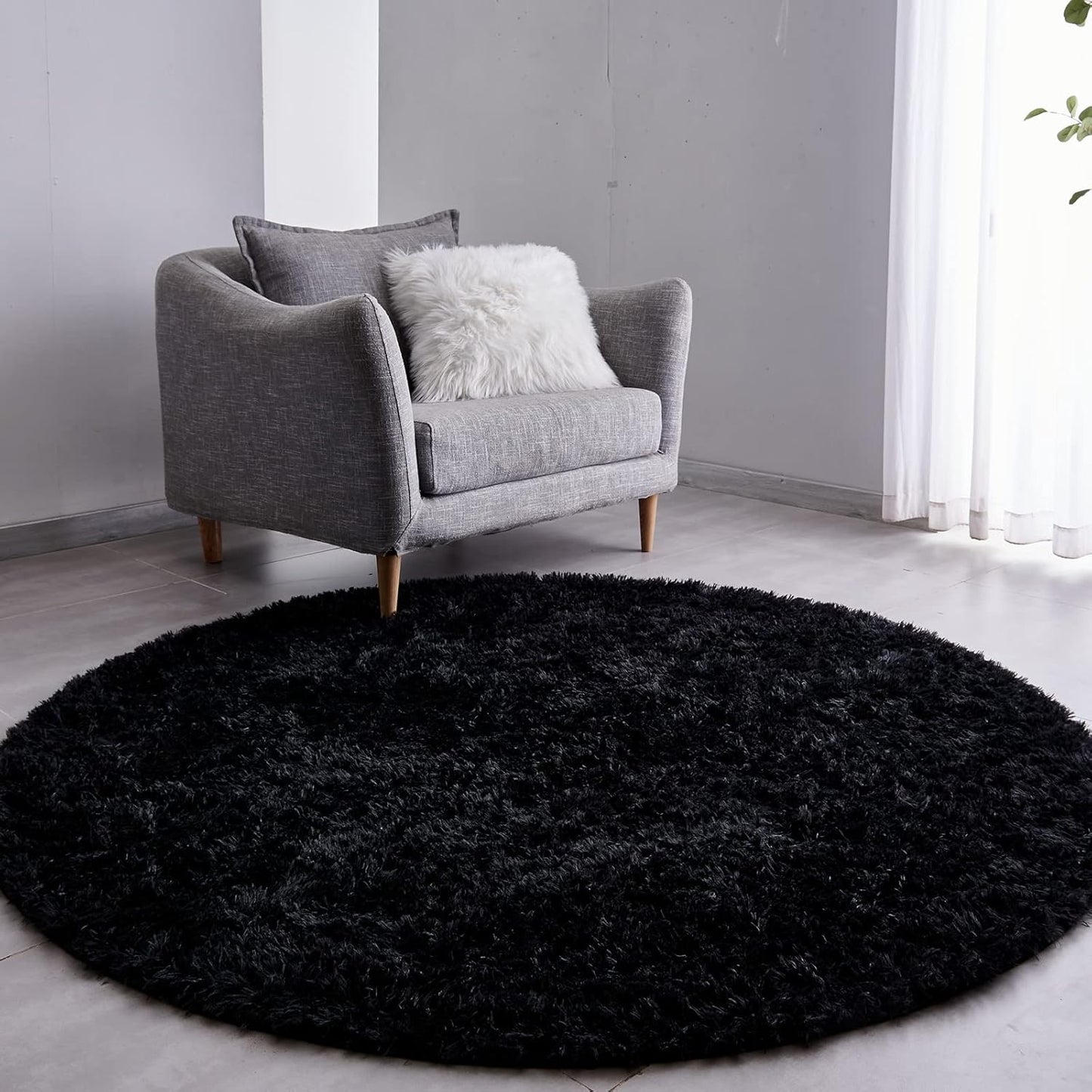 Ultra-Soft Plush Black Round Rug for Kid's Bedroom Decor