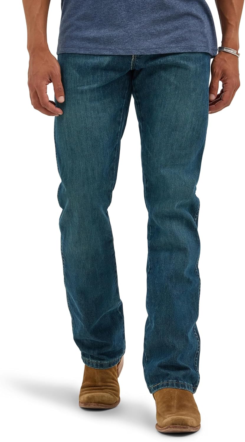 Wrangler Men's Retro Slim Fit Boot Cut Jean for Modern Style