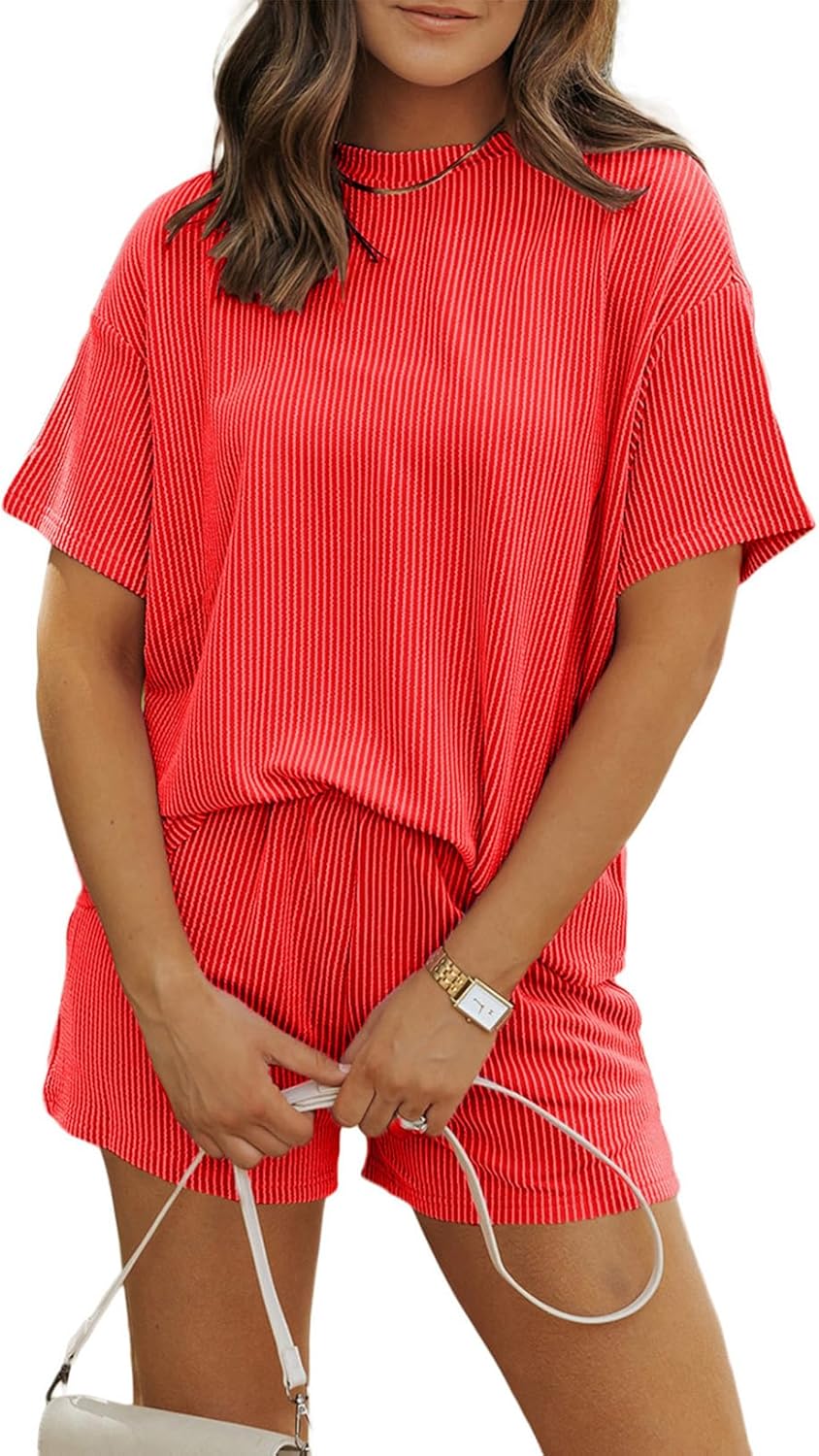 Stylish Women's 2 Piece Outfits Summer Tracksuit for Comfort