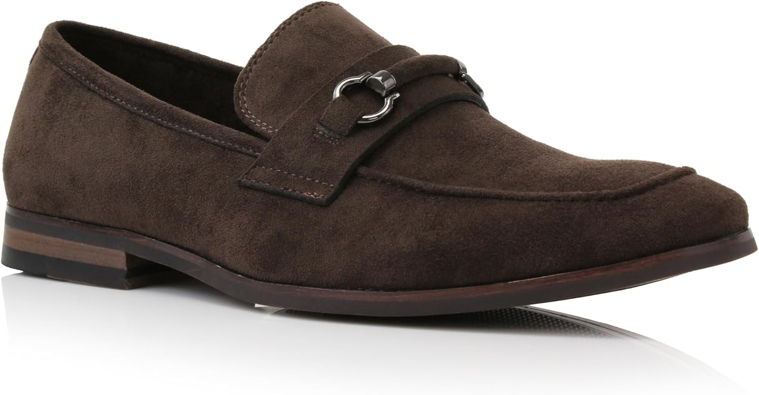 Classic Moc-Toe Penny Loafers with Decorative Buckle for Men
