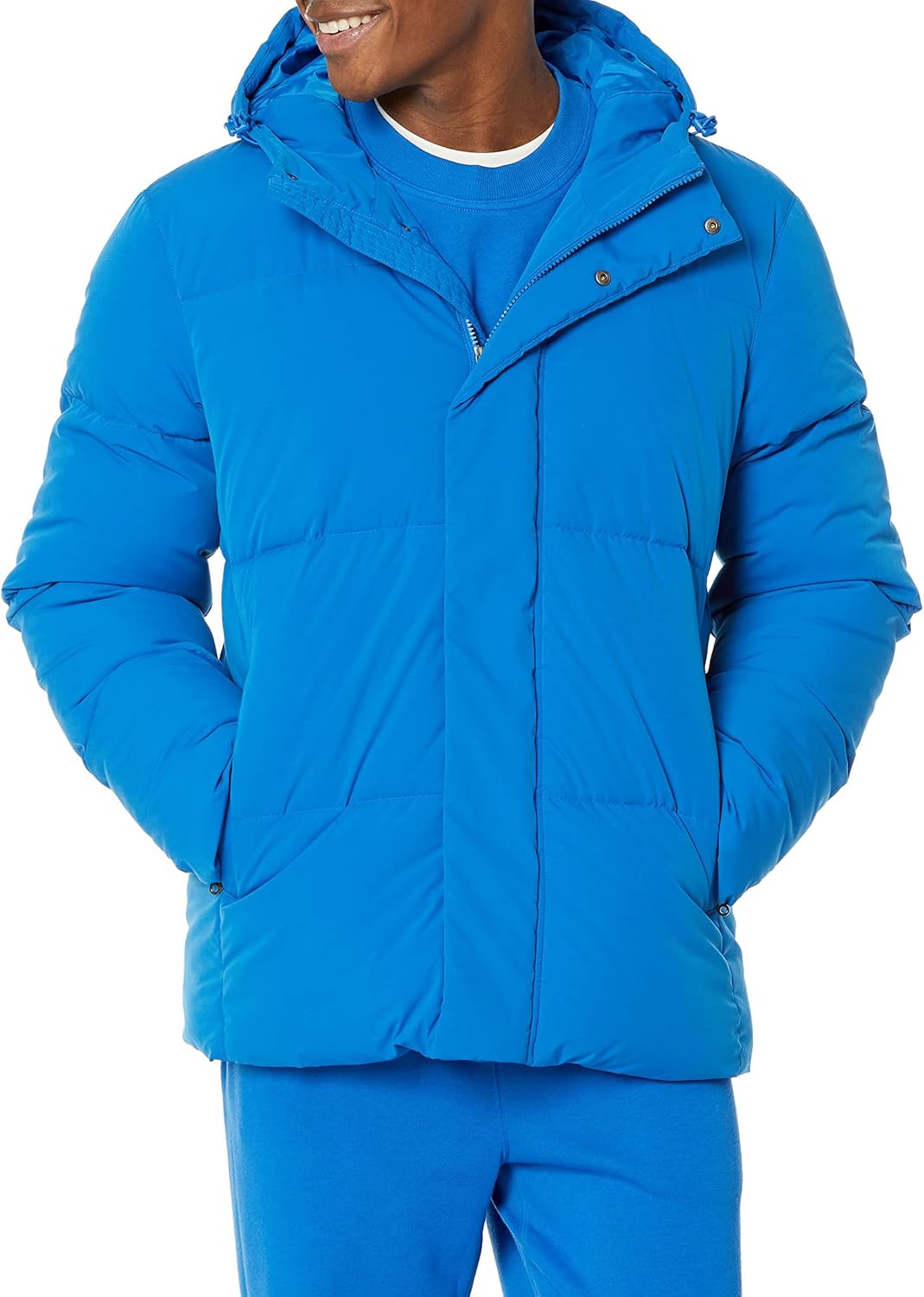 Men's Mid-Length Hooded Puffer Coat for Cold Weather Comfort