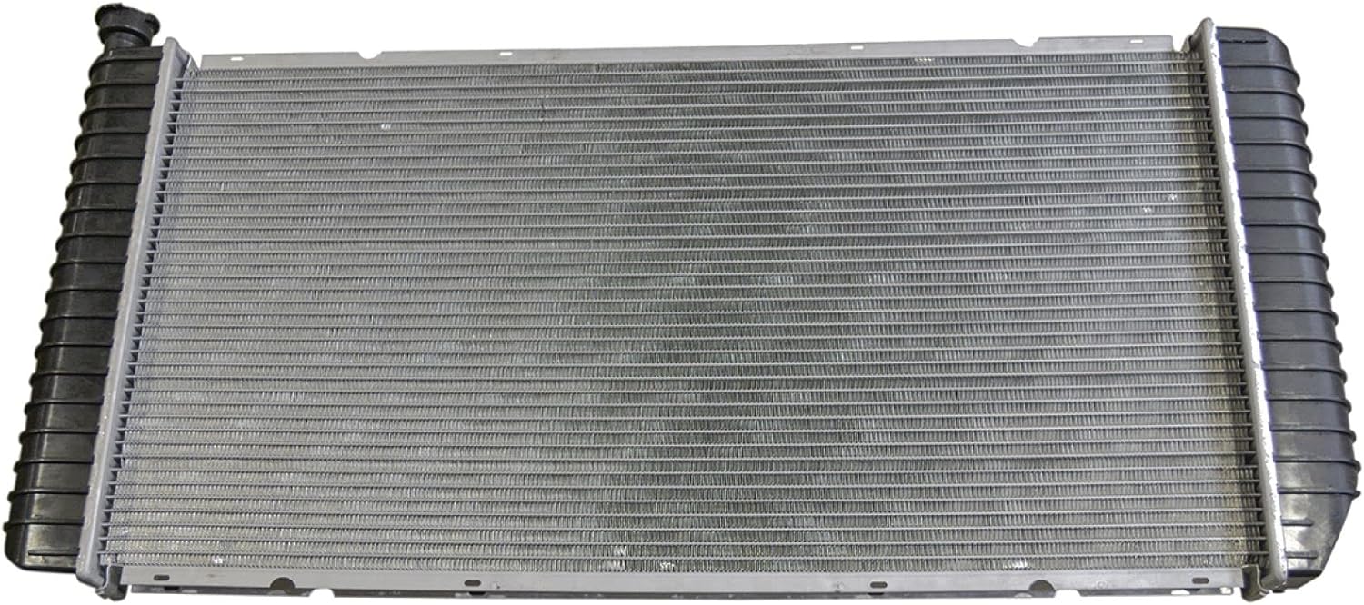 TRQ Radiator Aluminum Core Plastic Tank for Chevy GMC Trucks