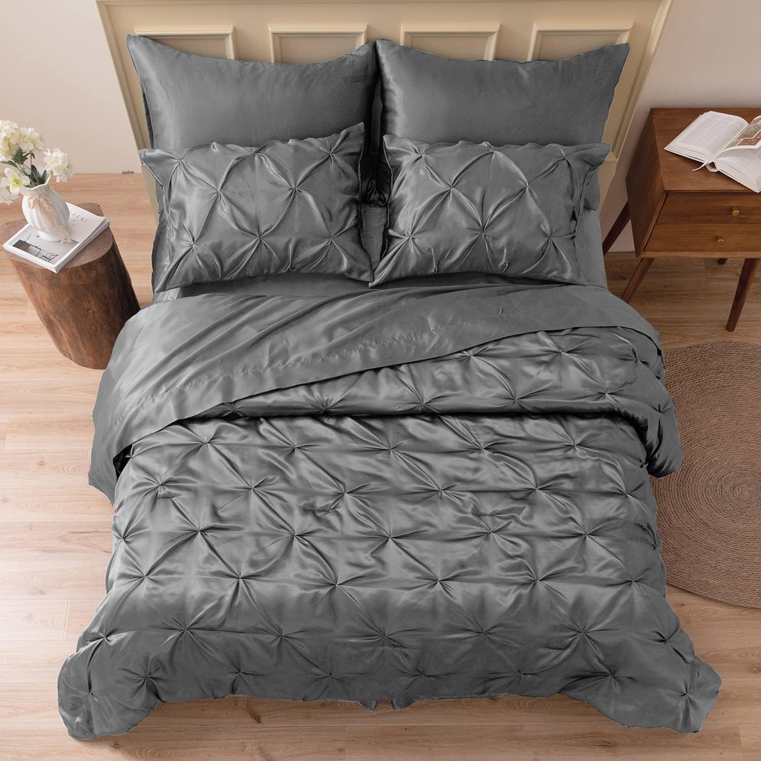 Luxurious Satin Comforter Set for California King Beds - 7 Pieces