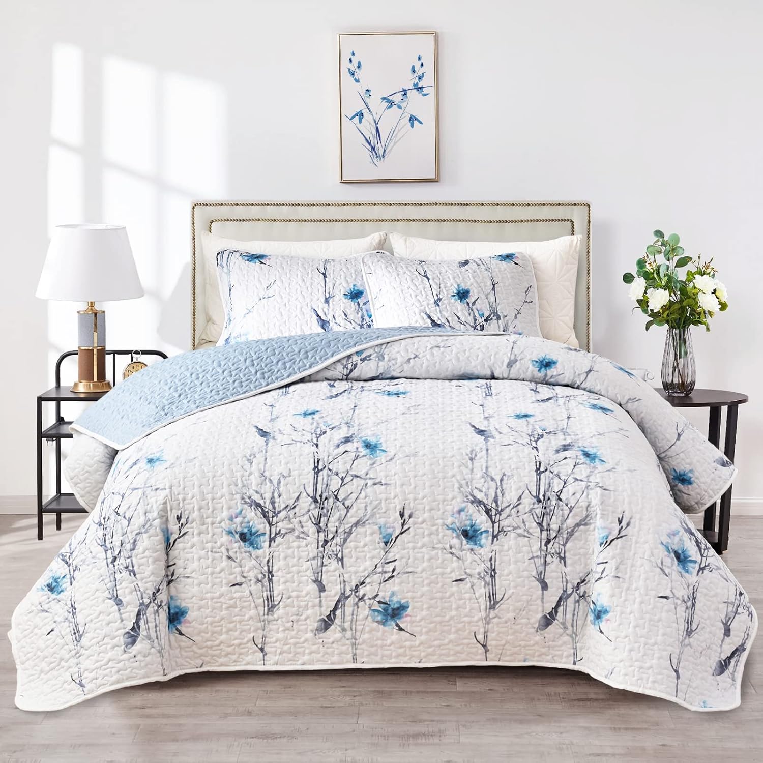 Botanical Quilt Set 3 Pieces Full/Queen Size with Blue Flowers
